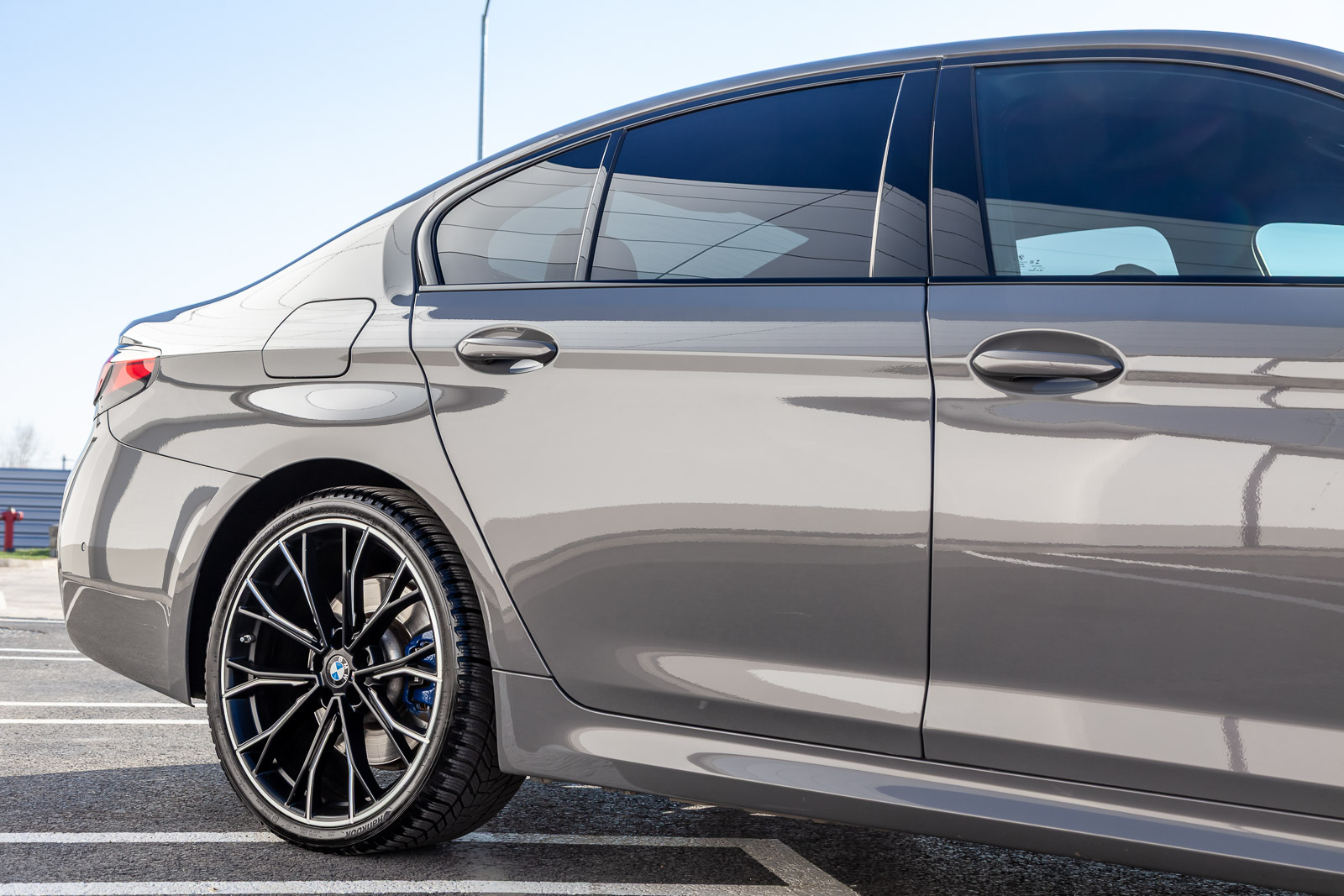 Ședință Foto Auto Mașini de Vânzare Profil Lateral Jante M Bicolore Etrieri M Sport BMW Seria 5 Cezar Tabac