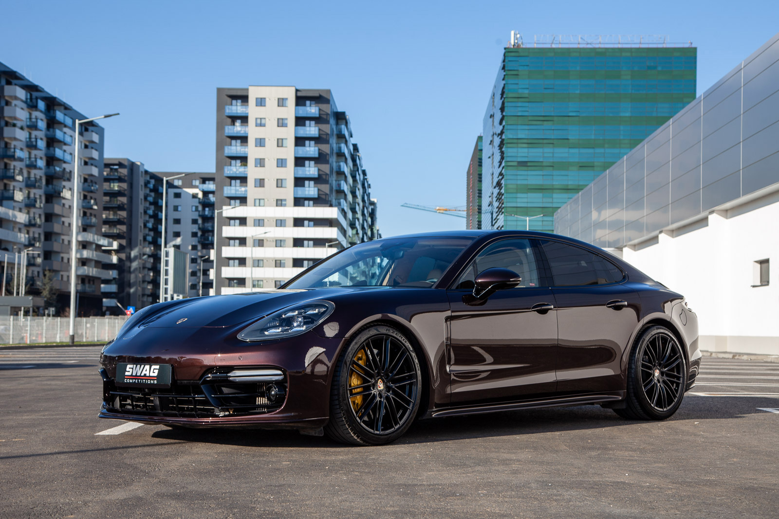 Fotograf Auto București — Ședință Foto Profesională Porsche Panamera Turbo Poze Mașini de Vânzare Cezar Tabac