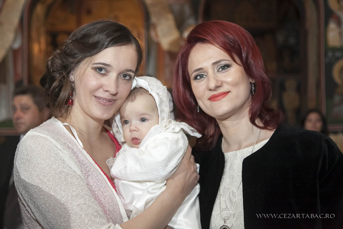 Botez Irina Maria - Cadrul 8 fotograf botez Cezar Tabac Bucuresti