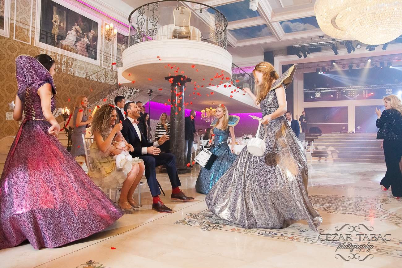 Botez Rebecca Anastasia — De la Pregătiri la Petrecere - Cadrul 43 fotograf botez Cezar Tabac Bucuresti