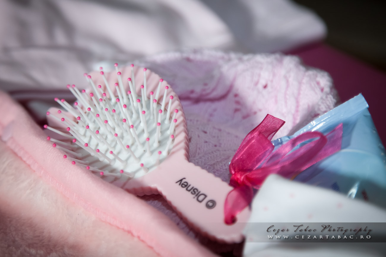 Botezul Sarei Maria — O Zi Plină de Har & Emoție - Cadrul 2 fotograf botez Cezar Tabac Bucuresti