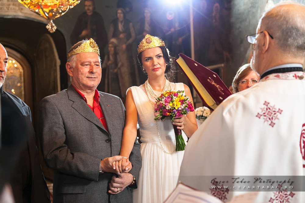 Cununia lui Mădălin Voicu cu Carmen Olteanu - Cadrul 4 fotograf Cezar Tabac București