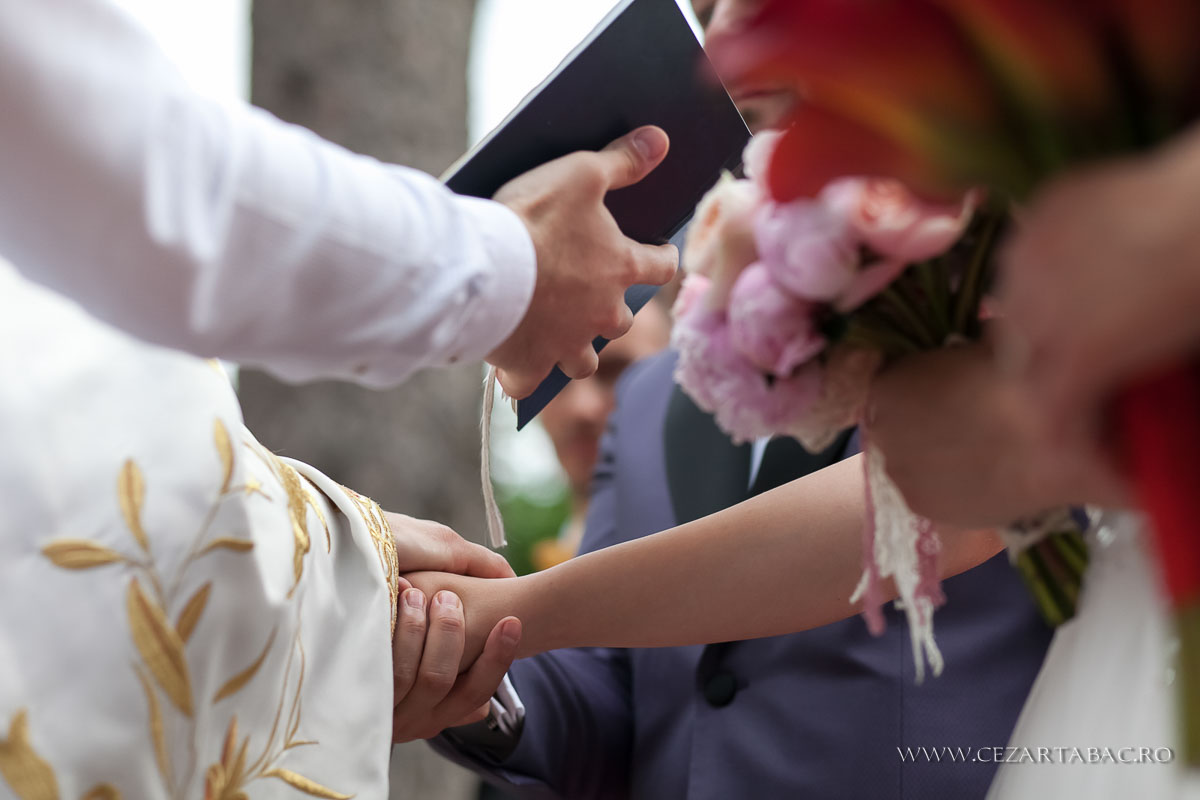 Nuntă Plină de Emoție Cristi & Ana — De la Pregătiri la Petrecere - Cadrul 15 fotograf Cezar Tabac București
